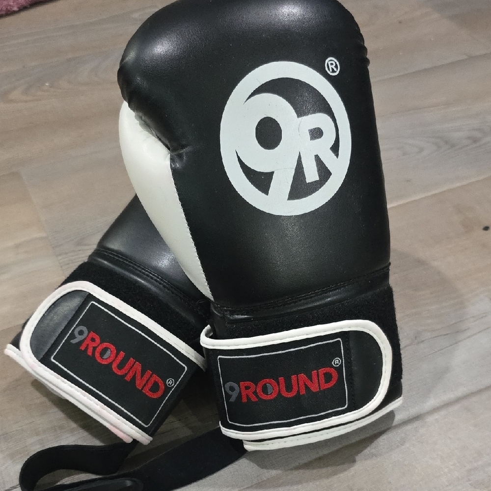 Black Boxing Gloves